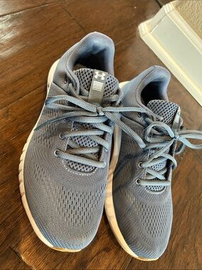 Under Armour Mesh Training Shoes - Denim Blue and White Like New Women’s 7.5 M